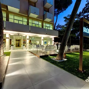 3* Hotel Condor