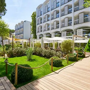4* Hotel Saraceno With Private