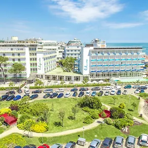 Hotel Fabilia Family