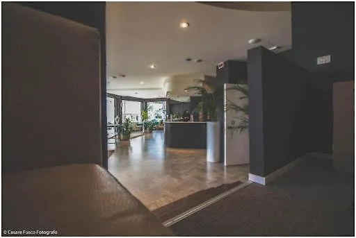 Milano Marittima Caraibi B&B 3*, 밀라노마리티마 이탈리아