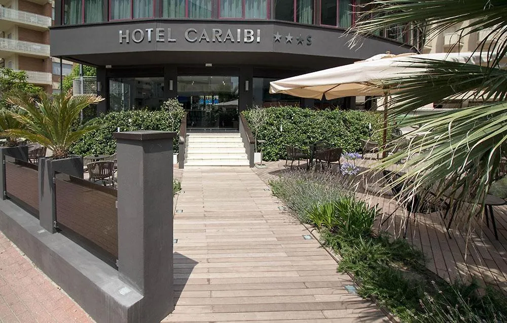 Milano Marittima Caraibi B&B 3*, 밀라노마리티마
