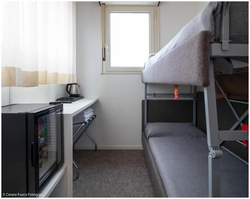 호텔 Milano Marittima Caraibi B&B